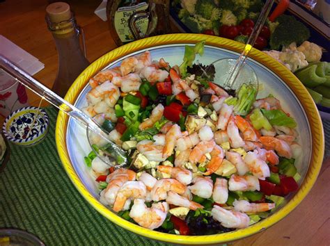 Combine next 11 ingredients (lettuce, tomatoes, cucumber, green onions, stalks celery, radishes, capsicum. Diabetics Prawn Salad / Shrimp Avocado Corn Salad with Summer Vinaigrette ... / Salads and ...
