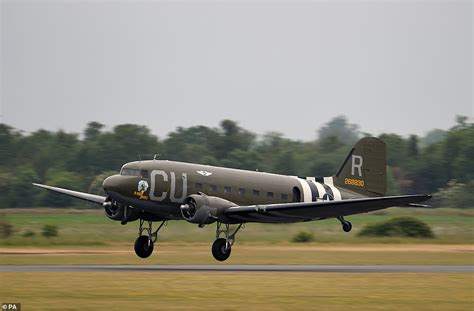 30 Dakotas Fly From Raf Duxford For 75th D Day Anniversary
