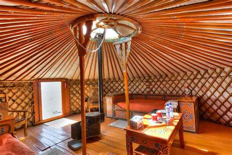 10 Yurts You Will Want To Live In Page 2 Of 2 Mental Scoop