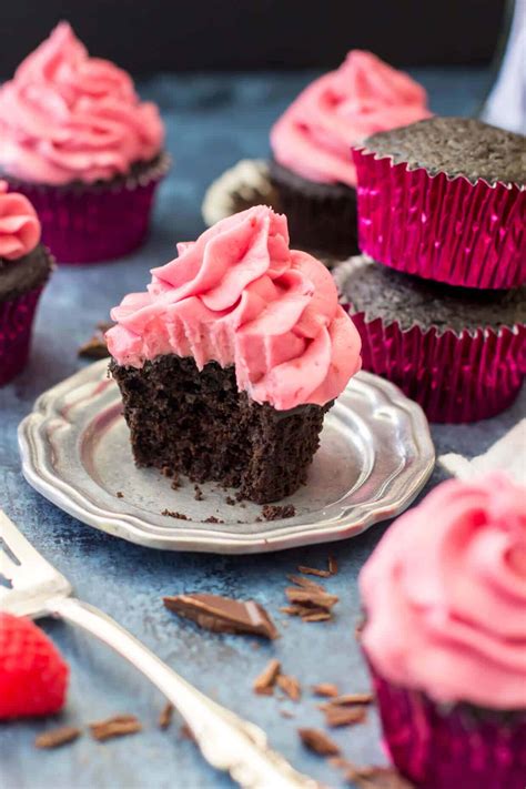Combine the flour, cocoa, baking powder and salt; Dark Chocolate Cupcakes with Fresh Raspberry Frosting - Sugar Spun Run