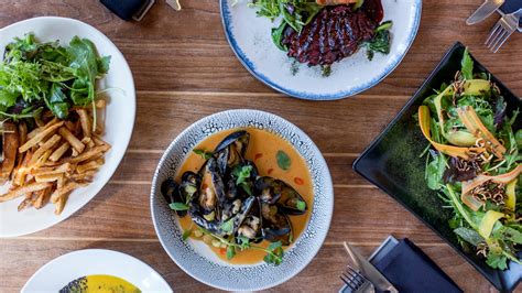 Future events are announced on facebook ; Uber's food delivery service expands into more ...