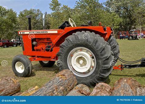 Restored Allis Chalmers D 21 Tractor Editorial Photo Image Of Rollag Antique 79270336