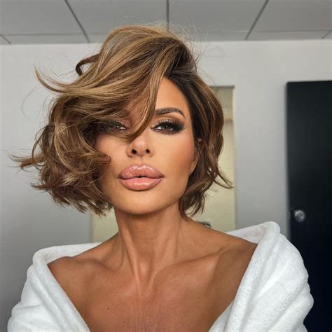 Lisa Rinna Lip Color Hot Sex Picture