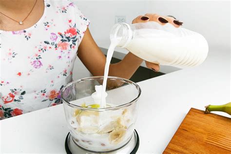 Simple Science: How to Make a Volcano with Kids