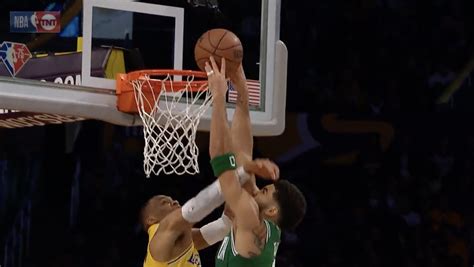 Video Jayson Tatum Dunks All Over Russell Westbrook During Lakers