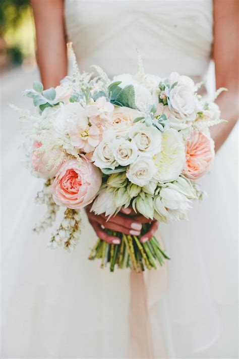 17 Beautiful Spring And Summer Wedding Bouquets Style Motivation