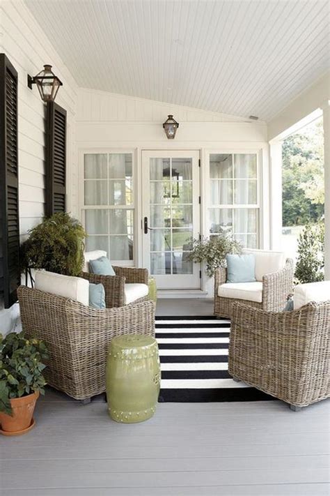 We specialize in all of your patio furniture needs, including chairs, umbrellas, and cushions. 6 idées déco pour aménager un patio de rêve