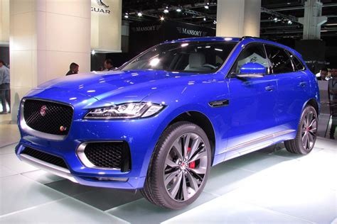 Combine practicality, style & efficiency to choose your perfect luxury performance suv. Jaguar: 'the F-Pace is our Evoque' | Motoring Research