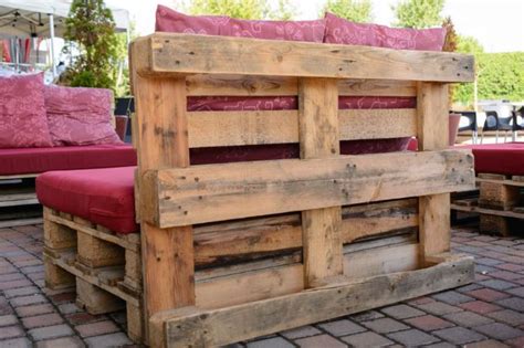 We offer a huge selection of stylish patio and lawn furniture, fire pits, pergolas, pavilions, loungers, and more. 33 DIY Pallet Garden and Furniture Ideas