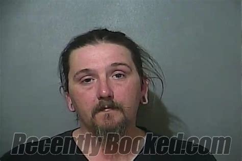 Recent Booking Mugshot For Toby Scott Thomas In Vigo County Indiana