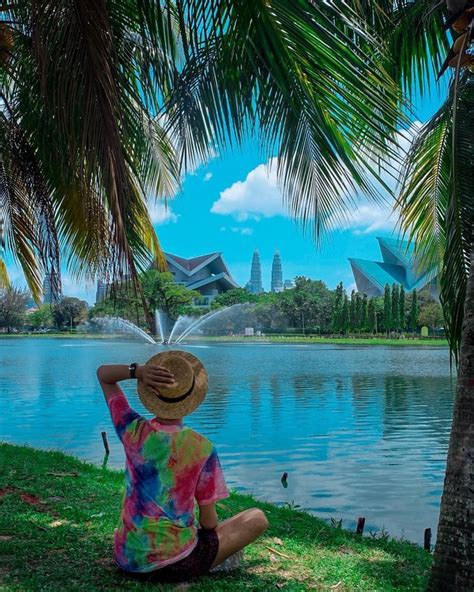 Shop picnic essentials for a day in the park, backyard or roof, including a picnic basket, face mask, hand sanitizer, sunscreen and more. 9 Best Picnic Spots Around KL And Selangor For Your ...