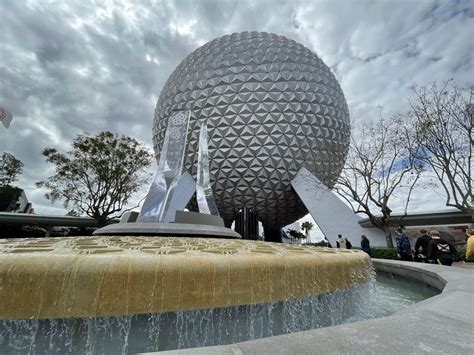 Tasting Your Way Around The World At Epcot Park Savers