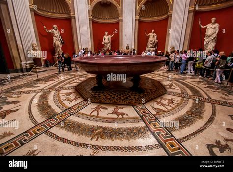 Stone Statues Inside The Vatican Museum Stock Photo Alamy