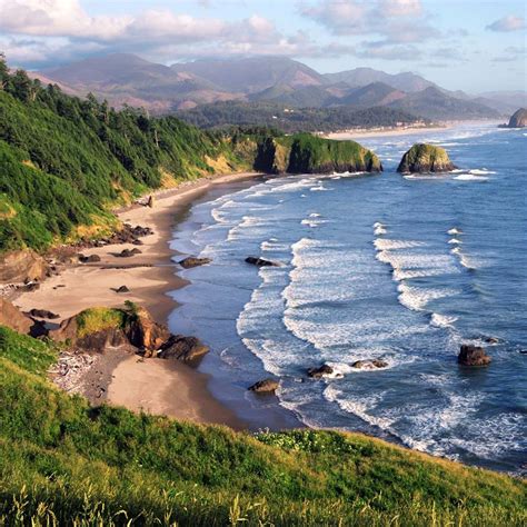 Best Scenic Views On The Pacific Coast Highway