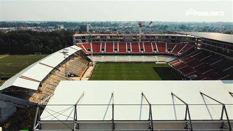 Voor feyenoord en psv ging het gemakkelijk, maar az moest heel diep gaan tegen royal antwerp fc. Belstadions.net • Toon onderwerp - De Bosuil [16.144->23 ...