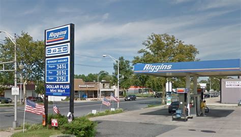 Gas Station Owner Has To Fork Over 650k After Paying Workers Under
