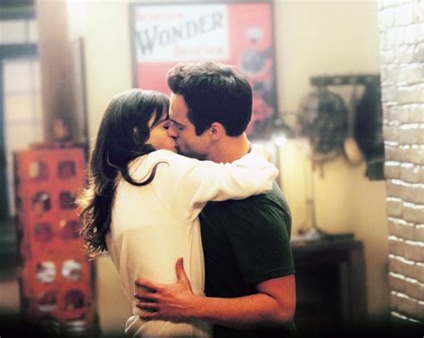Nick And Jess Best Kiss Ever Nick And Jess New Girl Tv Show New