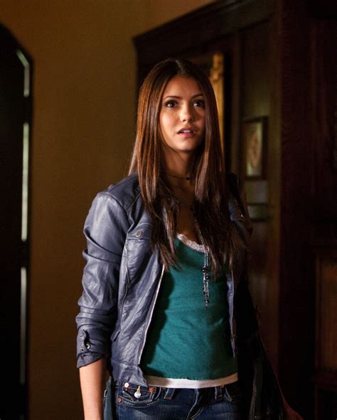The Vampire Diaries Night Of The Comet S EP Elena Gilbert Style Vampire Diaries Outfits