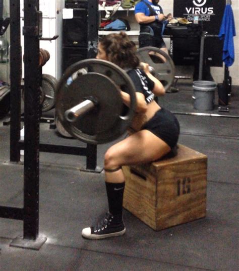 Squats The King Of Exercises The Physio Lounge Blog