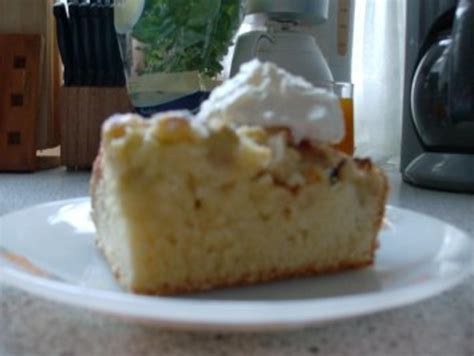 12 minuten + backzeit 35g weiche butter 50g kokosblütenzucker oder normaler zucker 4 eier 160g mandelmehl 60g proteinpulver vanille 2tl backpulver 1,5… Apfel-Rhabarber-Vanille-Kuchen - Rezept - kochbar.de