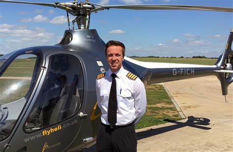 Do helicopter pilots have a weight limit? 2