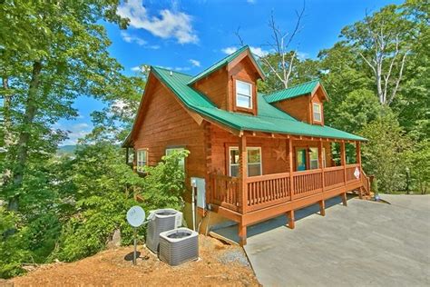 Maybe you would like to learn more about one of these? 3 Bedroom Pigeon Forge Cabin Rental | Catch A Star