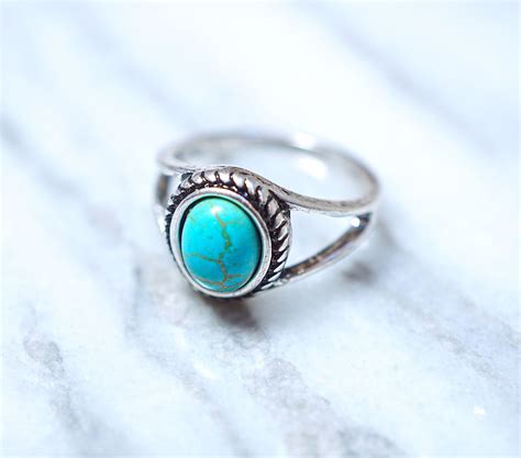 Turquoise Stone Ring | Turquoise jewelry rings, Authentic turquoise jewelry, Turquoise jewelry