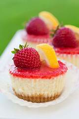Images of Cheesecakes Strawberry