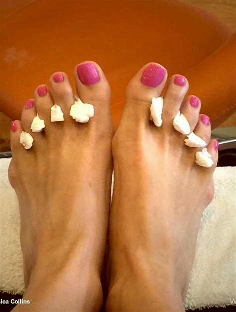 Jessica Collins S Feet