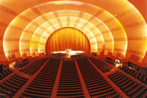 Radio City Music Hall History Art Deco Rockettes Cruising The Past