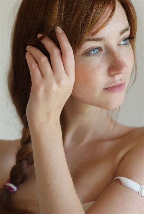 Natural By ~leeninek On Deviantart Makeup Tips For Redheads Redhead Beauty Beautiful Redhead