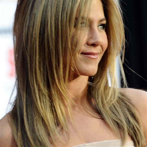 21 Of Jennifer Anistons Most Iconic Hairstyles