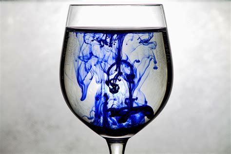 Kostenlose Foto Wasser Flüssigkeit Glas Farbe Getränk Blau