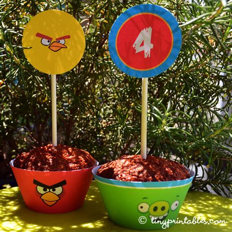 Angry Bird Vs Pig Party Printables Cupcake Wrappers Flickr