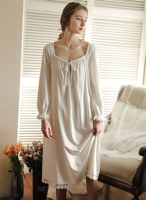Vintage Peignoir Long Nightgown Women White Nightgowns Sleepwear