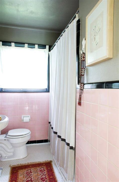 1 Mln Bathroom Tile Ideas Pink Vintage Bathroom Pink Bathroom Tiles Black Tile Bathrooms Pink
