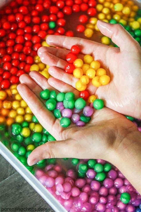 Sensory activities for toddlers (such as these ones focusing on the sense of touch) are a very important part of that whole body learning. 50+ Affordable Sensory Play Activities for Children's ...