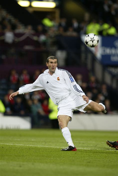 Champions League final iconic moments no.4: Zinedine Zidane's