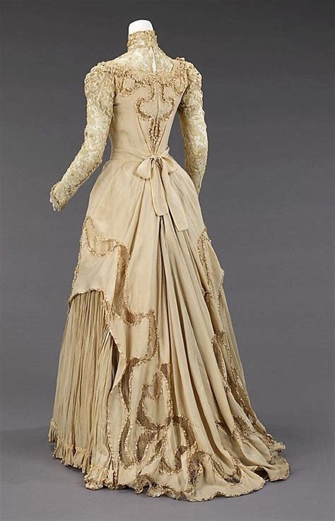 Evening Dress 1890 The Metropolitan Museum Of Art Vêtements