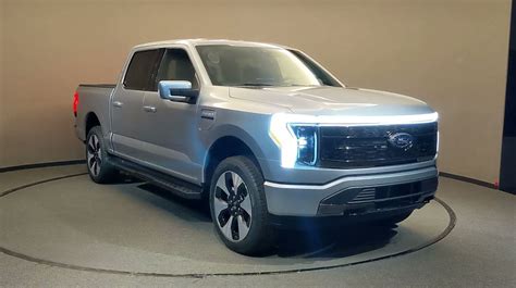 Ford F 150 Lighting Gets Up To 500 Miles Of Range According To Display