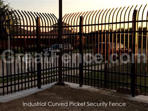 Aluminum Curved Picket Industrial Security Fence Panels Trim To Fit