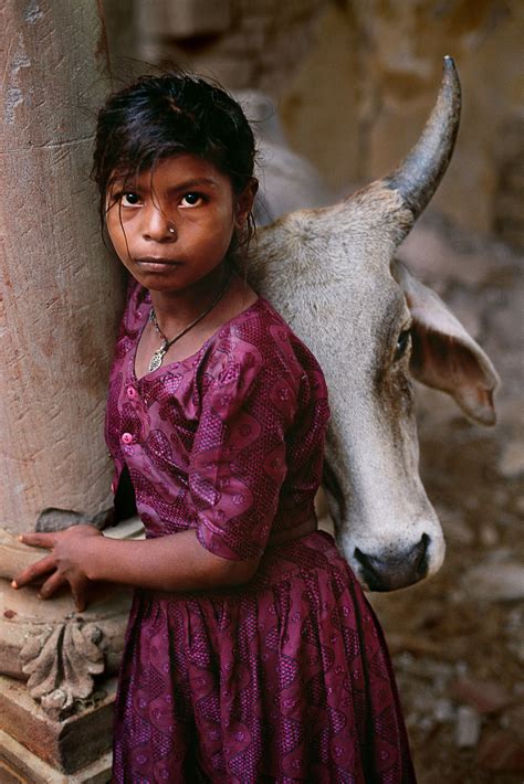 30 Photographs That Explore The Relationship Between Animals And Humans By Steve Mccurry Steve