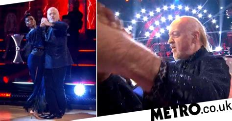 Strictly Come Dancing 2020 Bill Bailey Collides With Camera Metro News