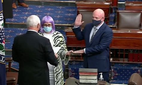 Kyrsten Sinema: Bisexual senator trolls Mike Pence without saying a word