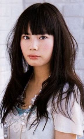 Long wave hairstyles are popular. Asian Hairstyles - Asian Straight Hairstyles with Bangs ...