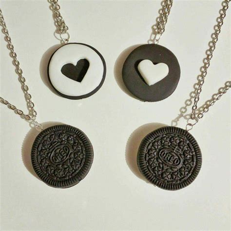 Al terminar de leer el artículo saldrás con miles de ideas para crear cadenas hot para whatsapp. Collares De La Amistad Regalos Para Parejas San Valentin ...