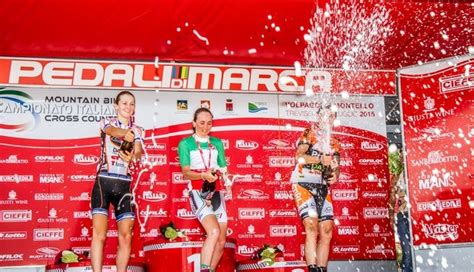 Pedale Rosa | Colnago Pro Cycling Team: un’altra maglia tricolore per