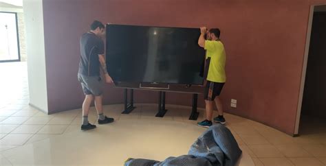 Pay less with our budget removalists sydney. Removalists & Furniture Removal North Shore Sydney ...