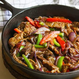 Cook, stirring occasionally, until beef is browned and crumbly, about 5 minutes. paula deen pepper steak