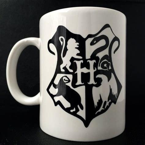 Harry Potter Hogwarts Crest Coffee Mug! (Harry Potter Drinkware, Vinyl